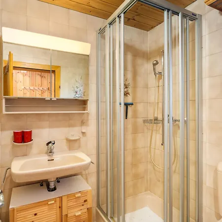 Als Man Zaehlte 1989 By Interhome *